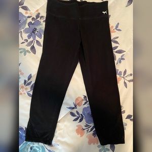 Pink capris yoga pants